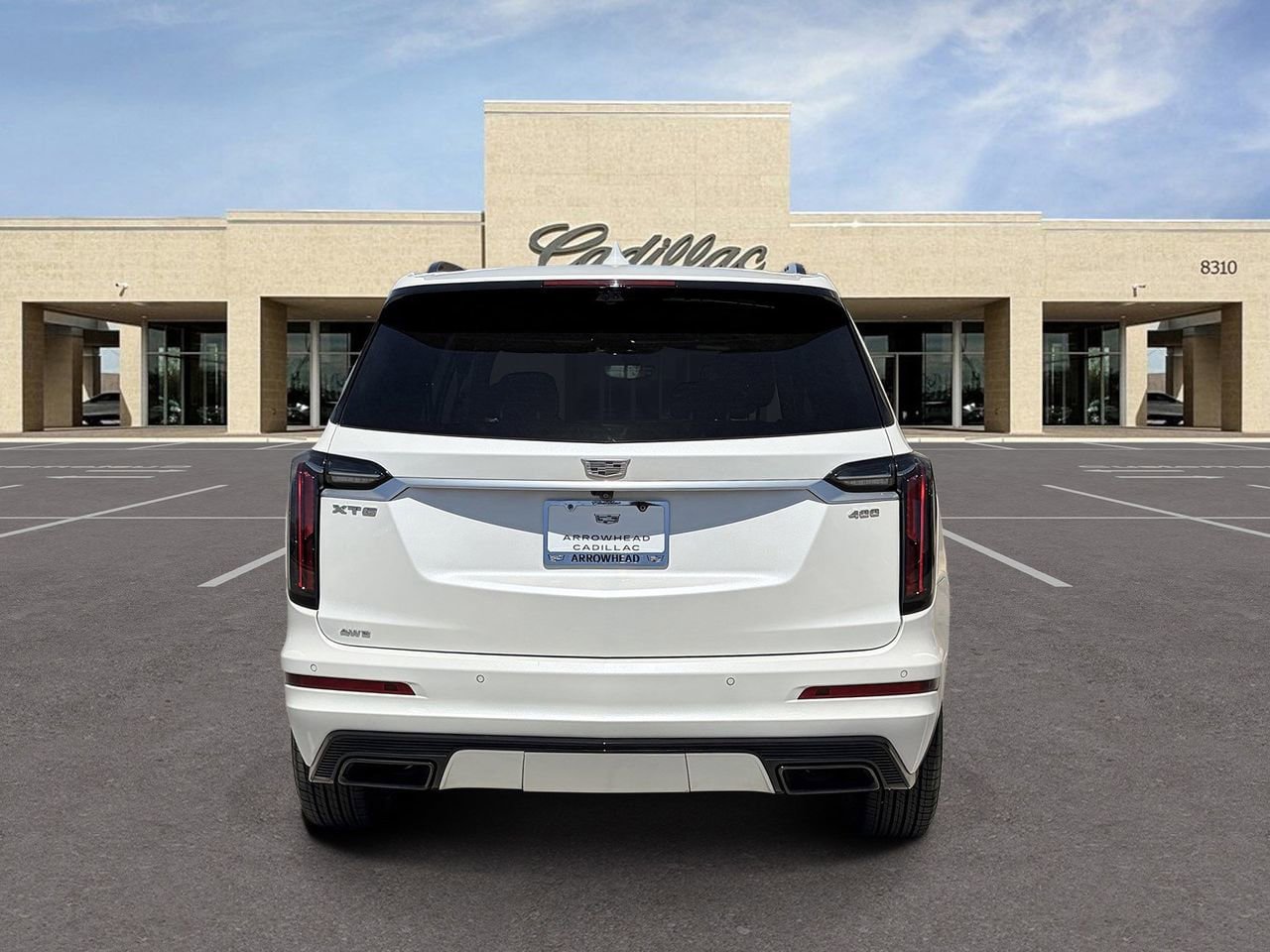 Certified 2023 Cadillac XT6 Sport w/ Platinum Package AWD/4WD image 6
