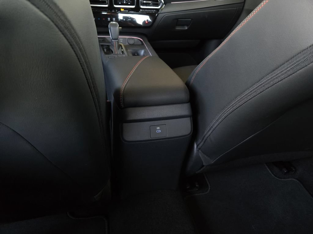 New 2026 Nissan Sentra SR w/ SR Premium Package FWD image 14