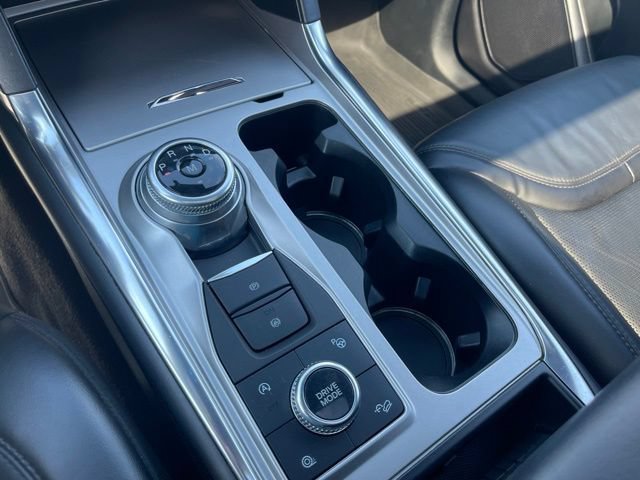Used 2020 Ford Explorer Platinum w/ Premium Technology Package AWD/4WD image 30