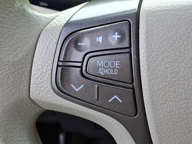 Used 2013 Toyota Sienna LE w/ Towing Pkg FWD image 21