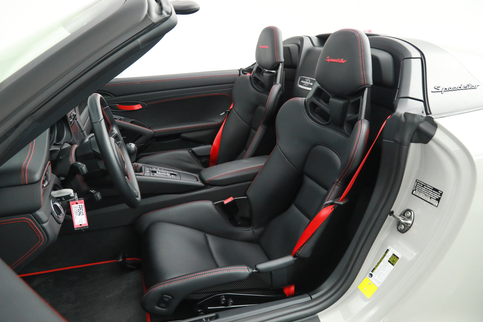 Used 2019 Porsche 911 Speedster RWD image 24