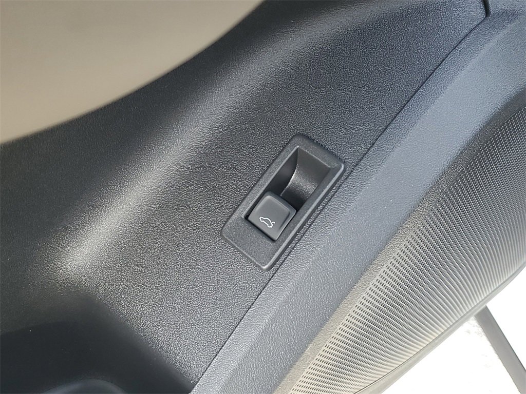 New 2025 Audi Q5 Prestige image 21