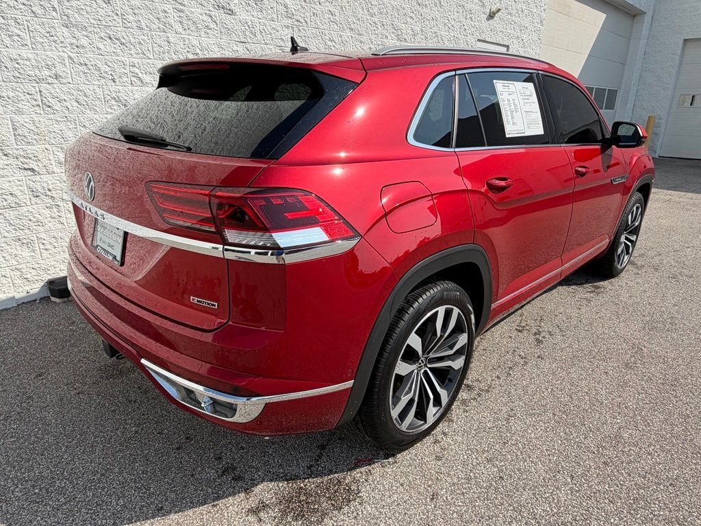 Used 2022 Volkswagen Atlas Cross Sport SEL Premium R-Line AWD/4WD image 2