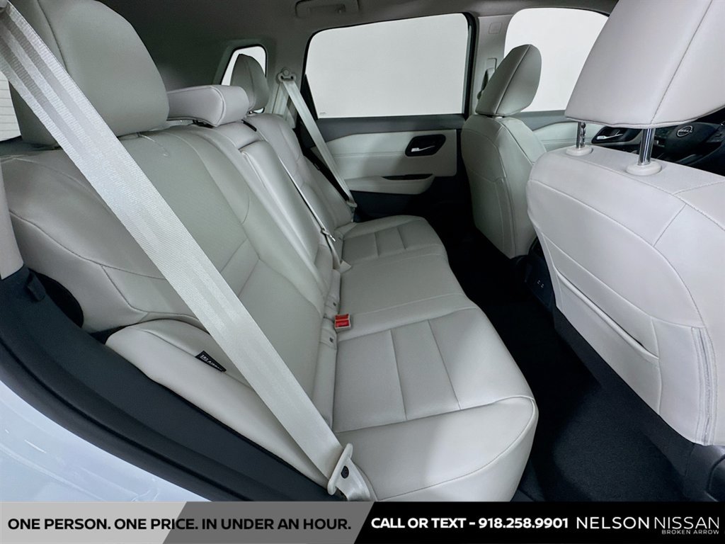 New 2026 Nissan Rogue Dark Armor FWD image 27