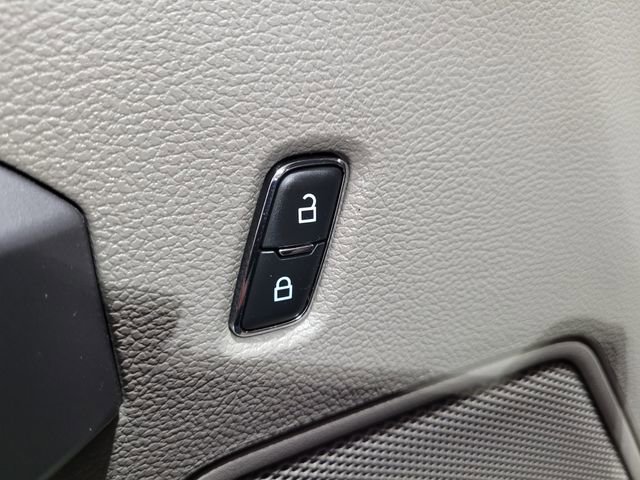 Used 2019 Ford F250 XLT image 38