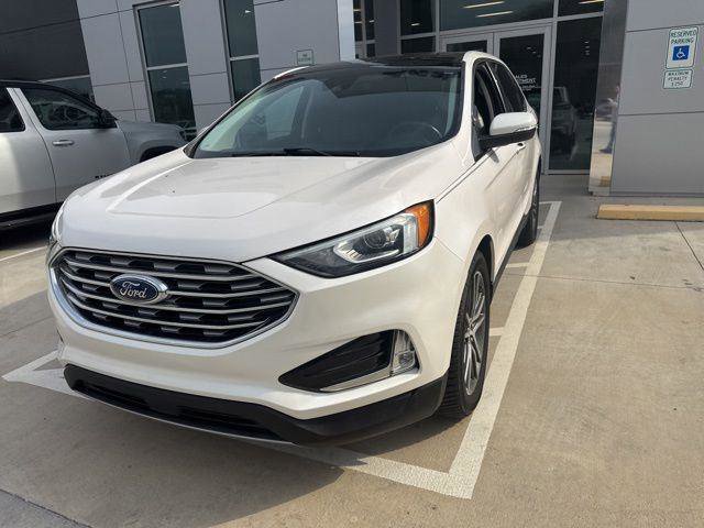 Used 2019 Ford Edge Titanium image 13