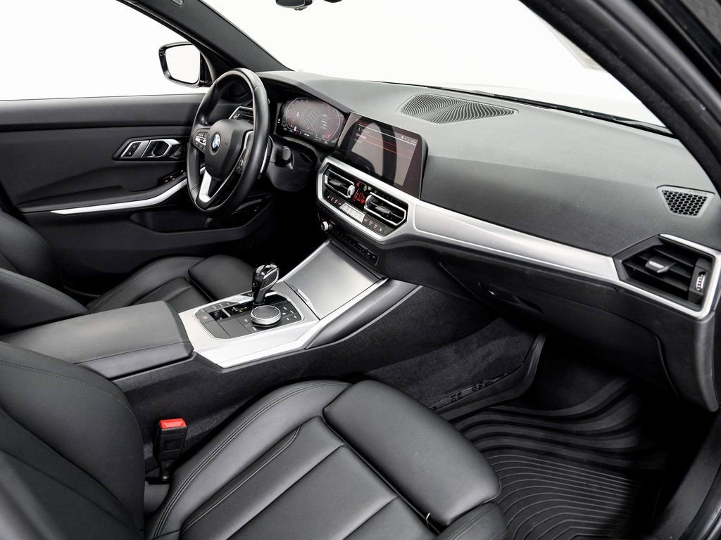 Used 2020 BMW 330i xDrive Sedan w/ Convenience Package AWD/4WD image 21