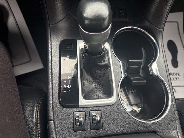 Used 2018 Toyota Highlander XLE image 26