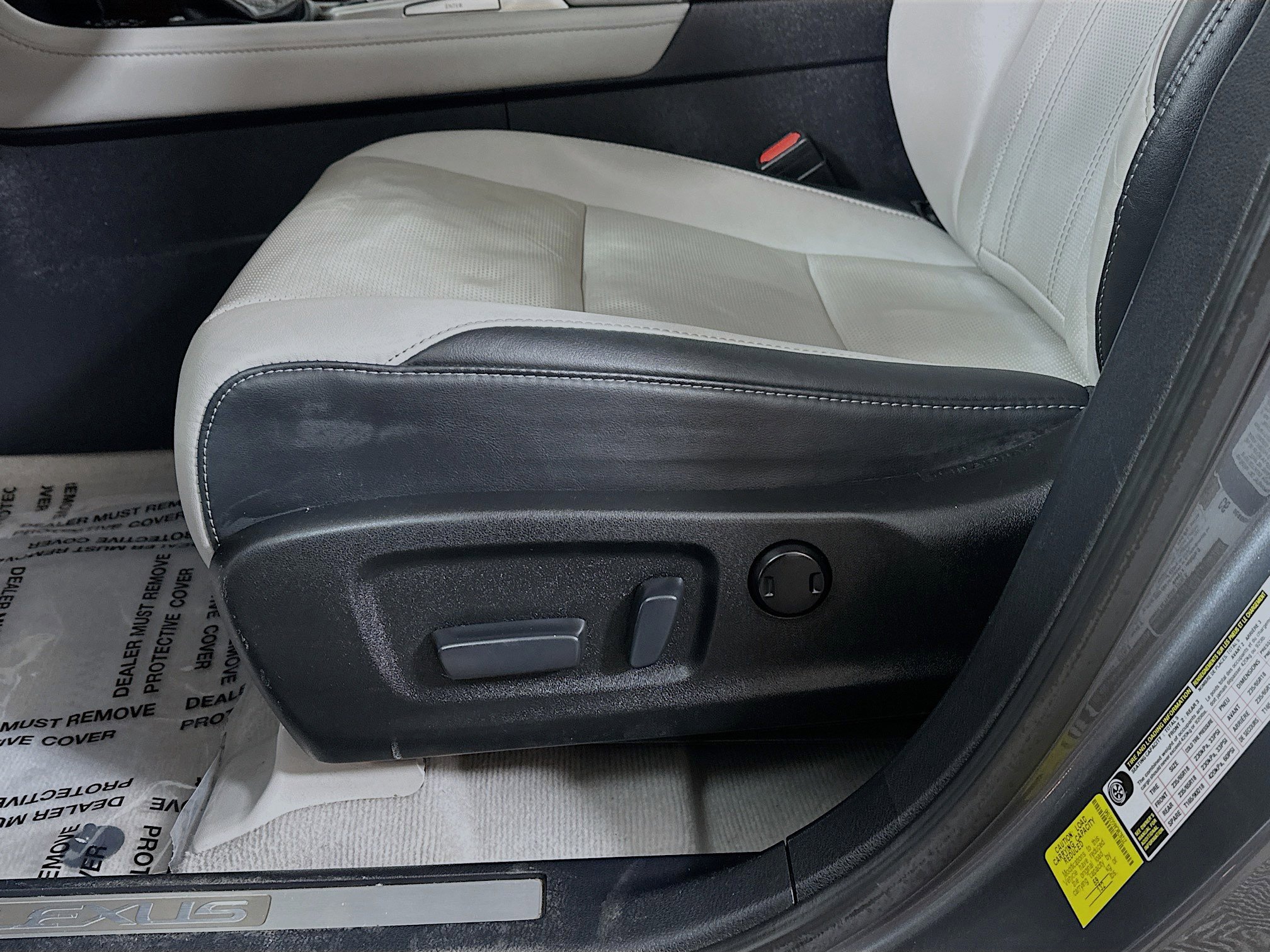 Used 2016 Lexus RX 350 AWD w/ Premium Package image 19