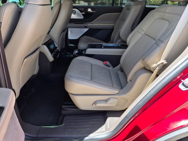 Used 2020 Lincoln Aviator Reserve w/ Equipment Group 202A AWD/4WD image 15