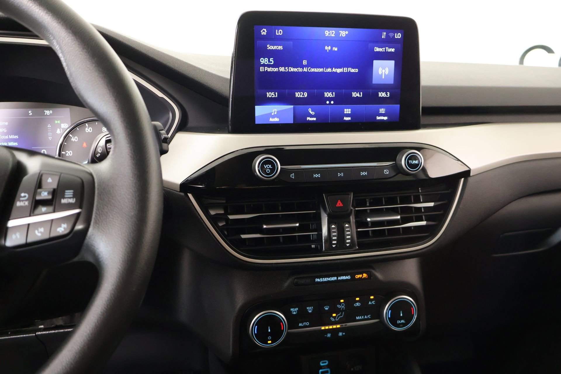 Used 2022 Ford Escape SE FWD image 5