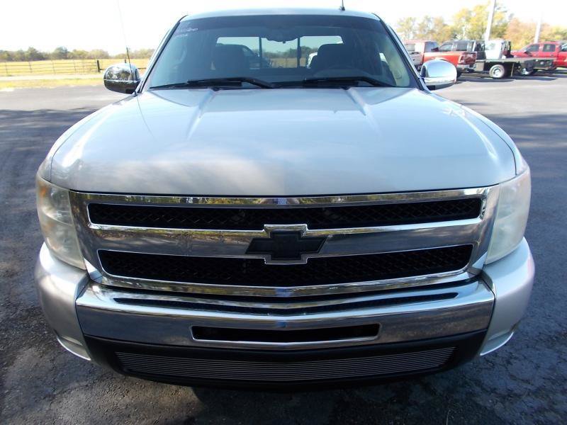 Used 2011 Chevrolet Silverado 1500 LT w/ All-Star Edition AWD/4WD image 9