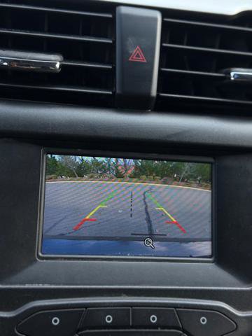 Used 2015 Ford Fusion SE FWD image 14