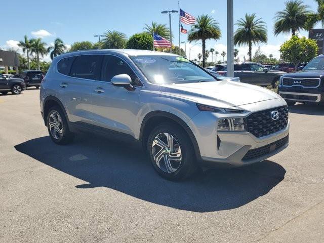 Certified 2023 Hyundai Santa Fe SE image 3