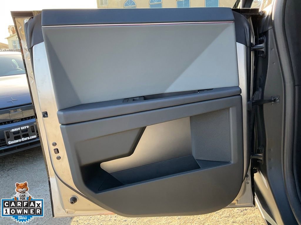 Used 2024 Tesla Cybertruck AWD Crew Cab image 49