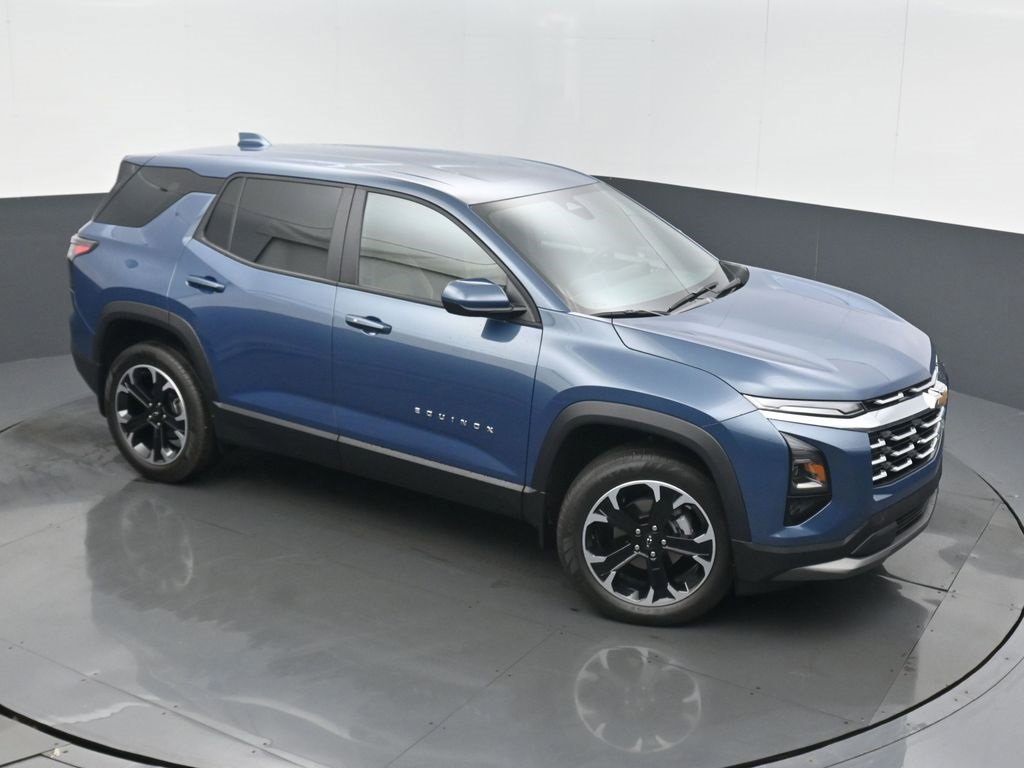 Used 2026 Chevrolet Equinox LT w/ Convenience Package II image 37