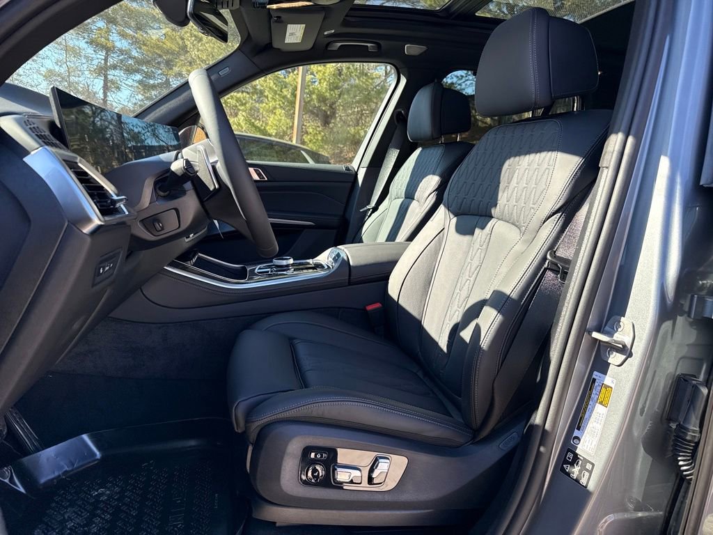 New 2026 BMW X5 M60i image 10