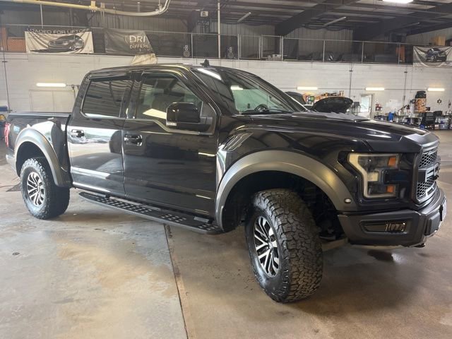 Used 2019 Ford F150 Raptor w/ Equipment Group 802A Luxury AWD/4WD image 8