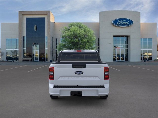 New 2026 Ford Maverick Lobo image 5