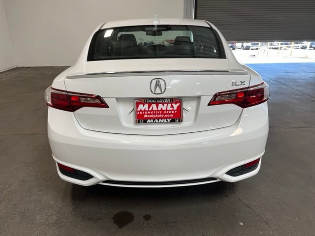 Used 2016 Acura ILX FWD image 4