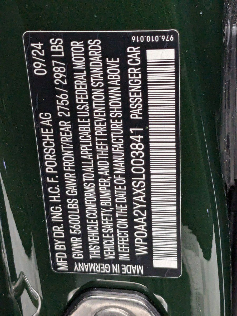 Used 2025 Porsche Panamera 4 image 25