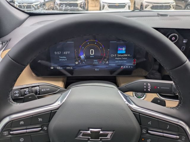 New 2026 Chevrolet Equinox ACTIV w/ Convenience Package III AWD/4WD image 16