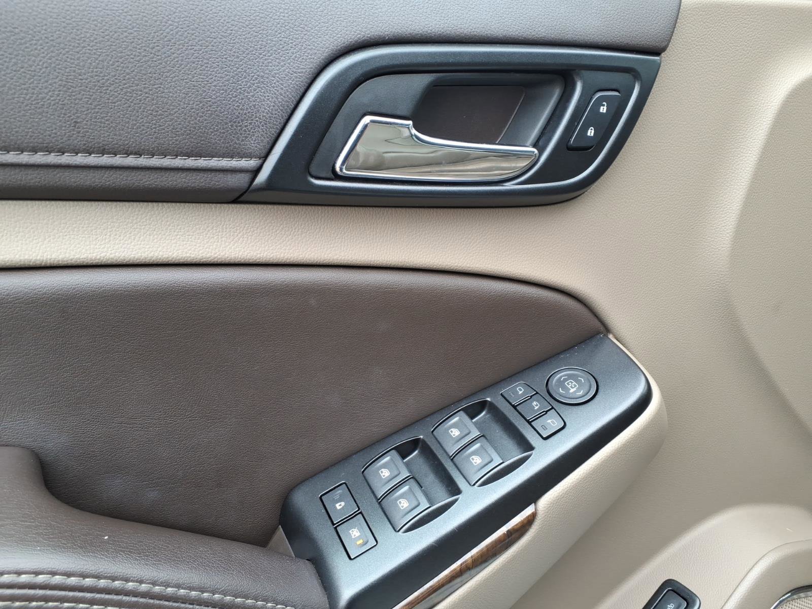 Used 2020 Chevrolet Tahoe LT w/ Luxury Package image 9