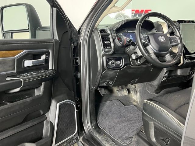 Used 2024 RAM 2500 Laramie image 24