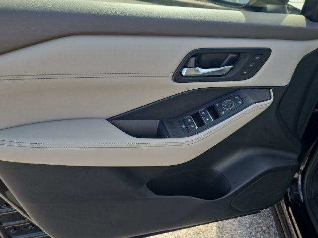 Certified 2023 Nissan Rogue SL AWD/4WD image 18