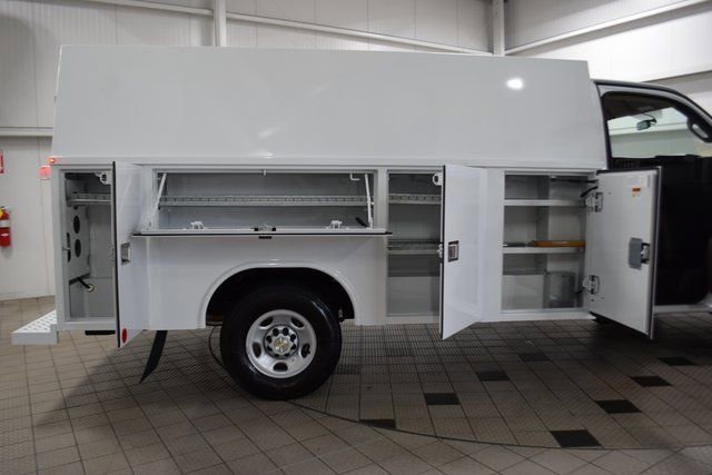 New 2025 Chevrolet Express 3500 w/ Power Convenience Package RWD image 33