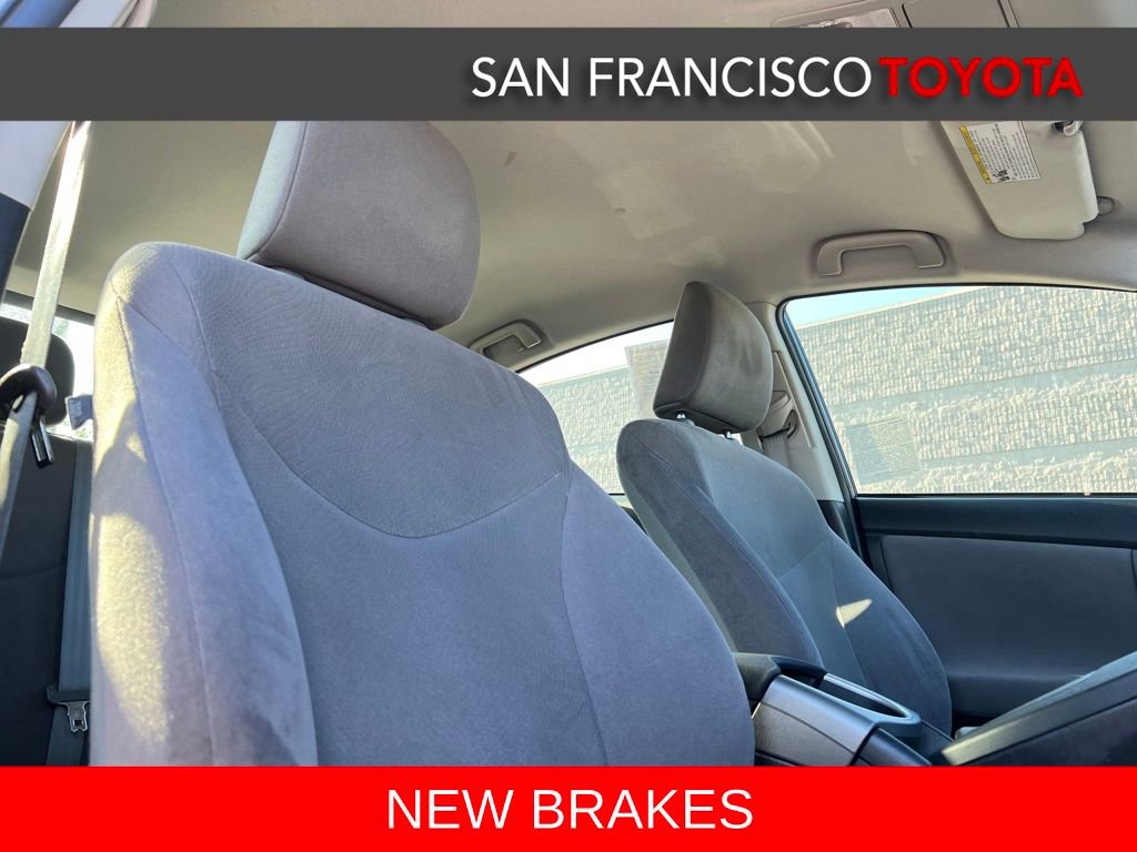 Used 2014 Toyota Prius Two image 18