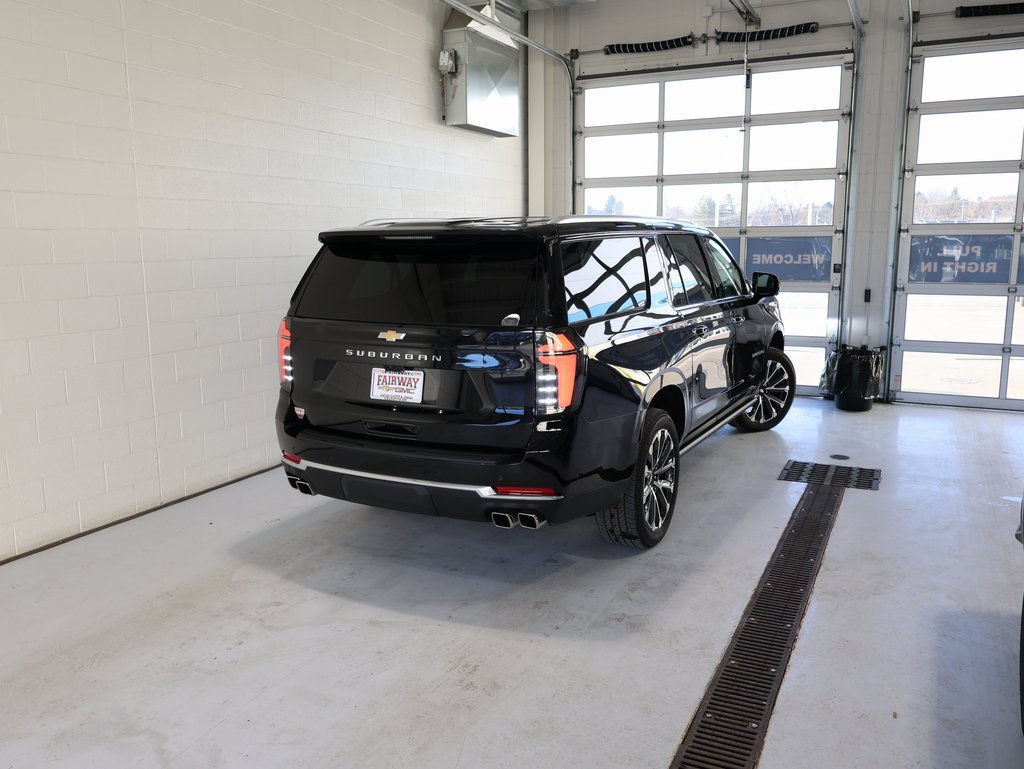 New 2025 Chevrolet Suburban High Country image 50