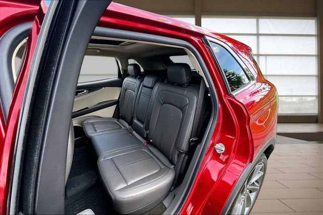 Used 2020 Lincoln Nautilus Reserve w/ Equipment Group 201A AWD/4WD image 26
