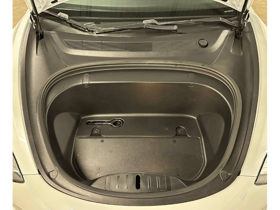 Used 2019 Tesla Model 3 Standard Range Plus RWD image 4
