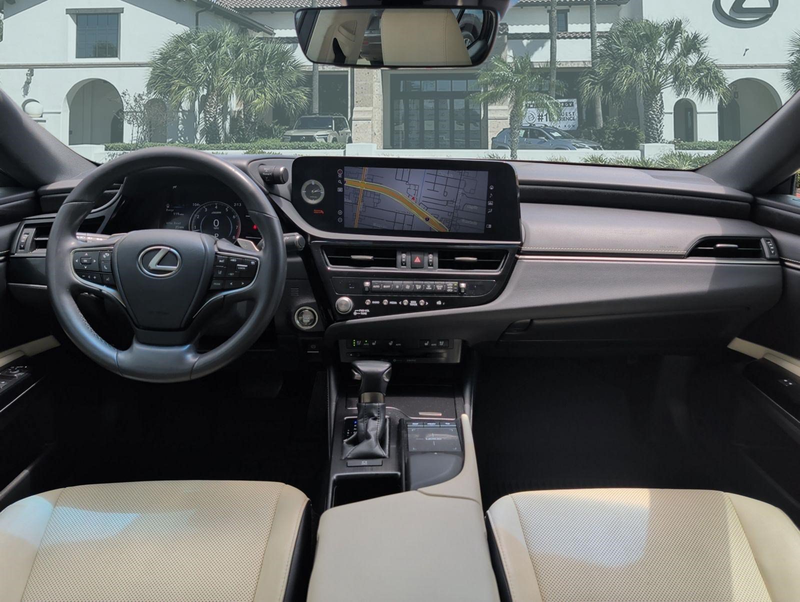 Certified 2022 Lexus ES 350 w/ Premium Package FWD image 27