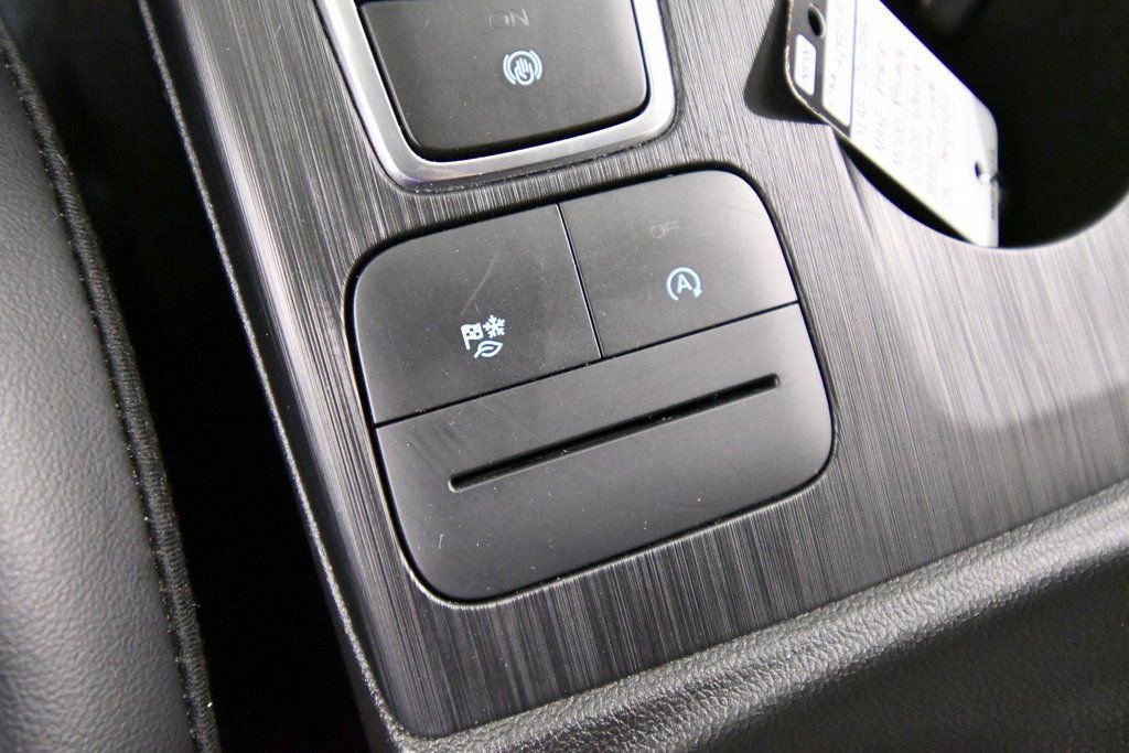 Used 2025 Ford Escape ST-Line Select image 28