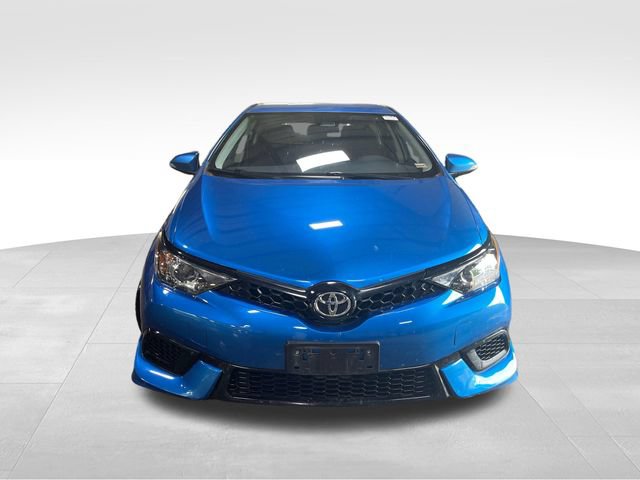 Used 2018 Toyota Corolla iM w/ All-Weather Mat Package FWD image 9