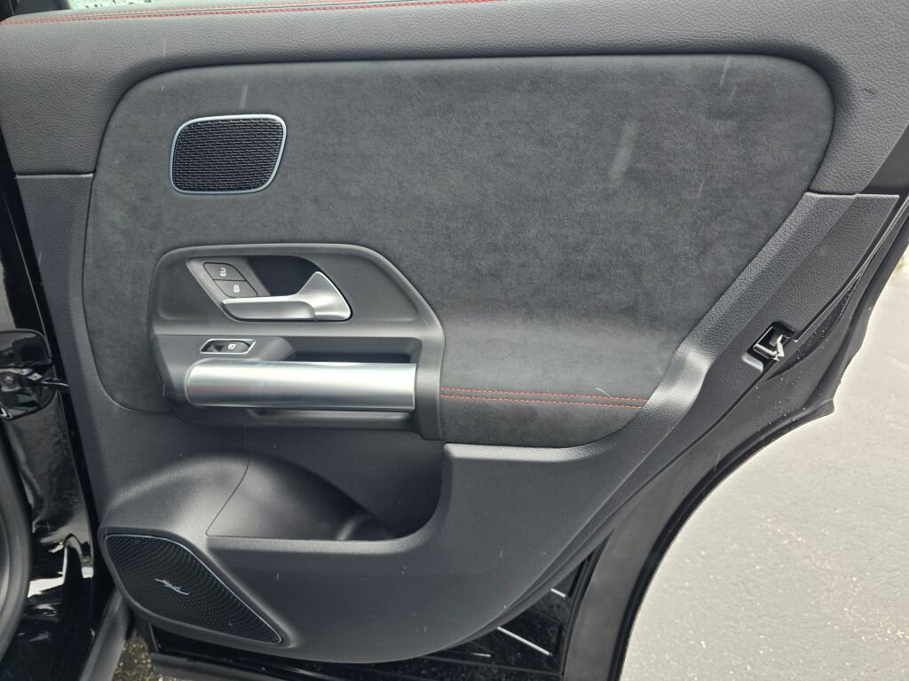 New 2026 Mercedes-Benz GLA 35 AMG 4MATIC image 25