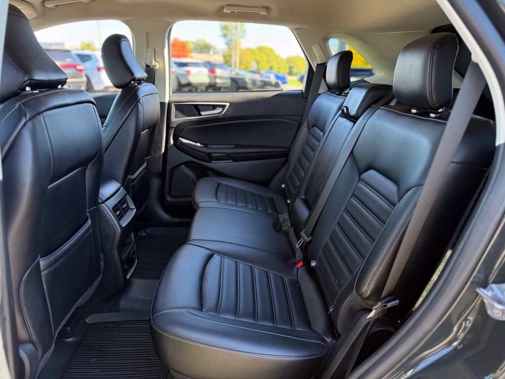 Used 2024 Ford Edge SEL w/ Convenience Package AWD/4WD image 13