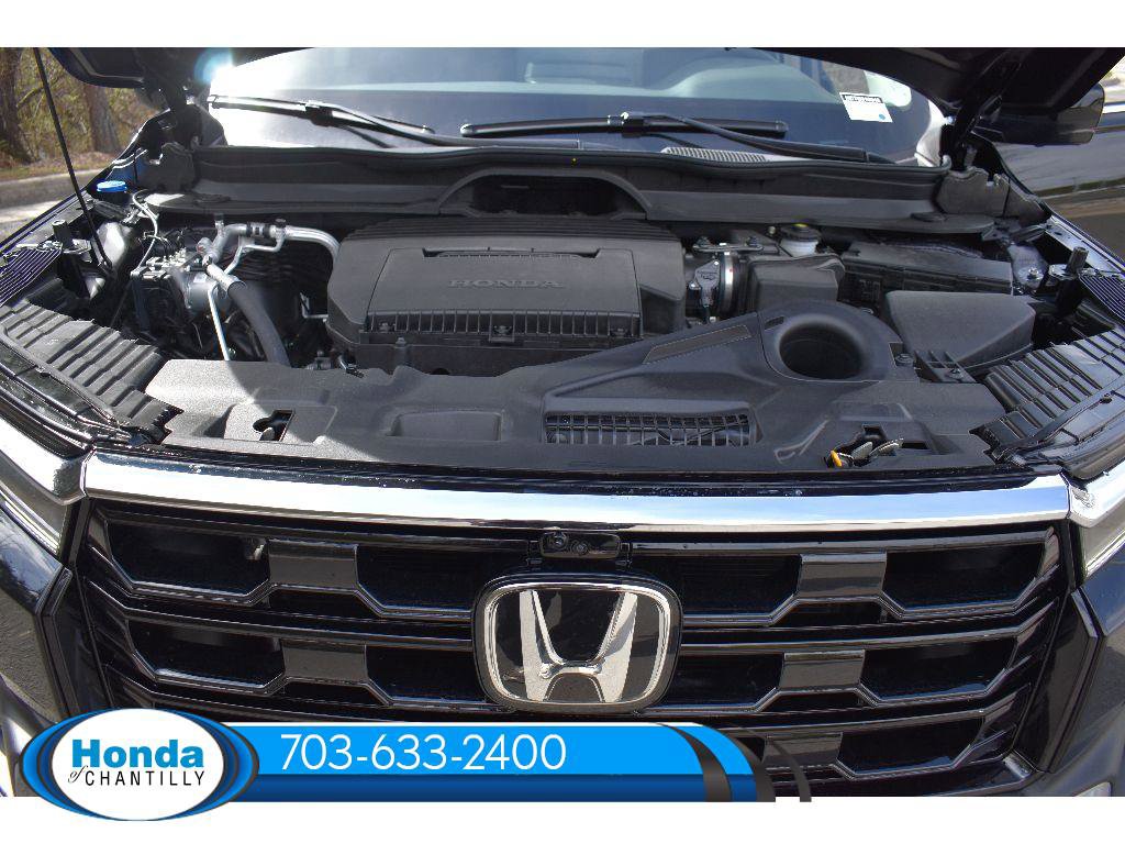 New 2026 Honda Pilot Touring image 37