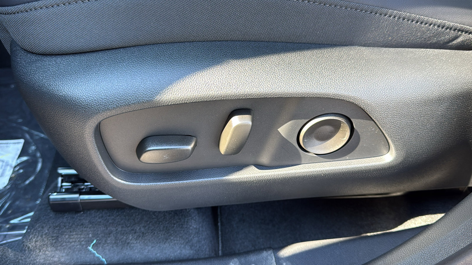 New 2026 GMC Terrain Elevation w/ Elevation Premium Package image 8