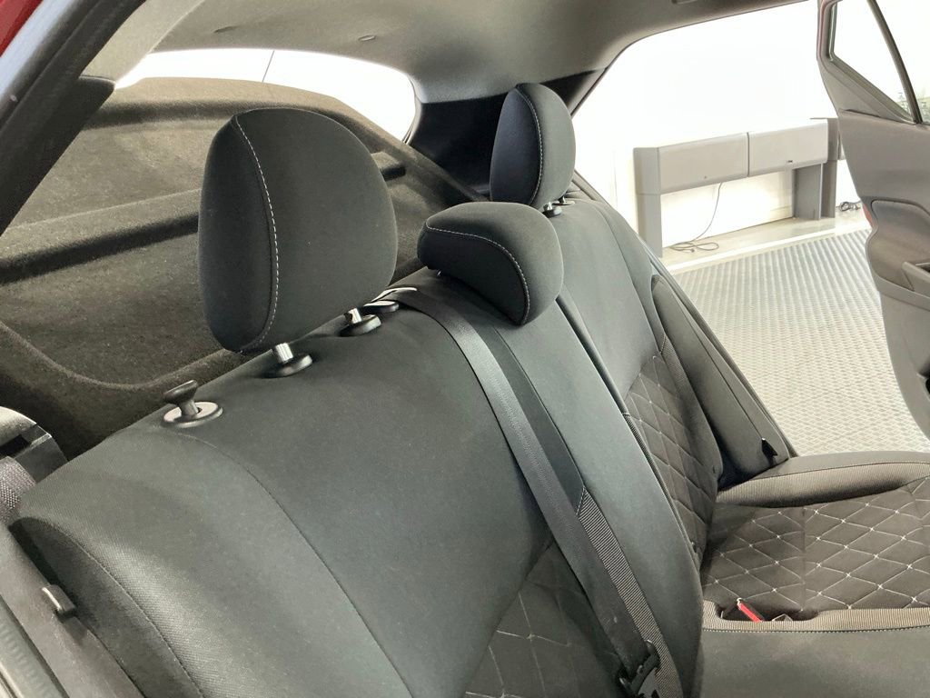 Used 2020 Nissan Kicks SV w/ Exterior Package image 14