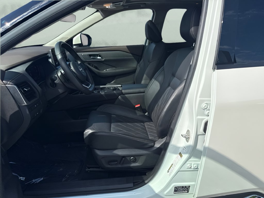 Used 2023 Nissan Rogue Platinum w/ Platinum Premium Package AWD/4WD image 9