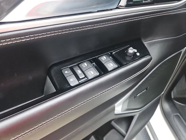 Used 2022 Jeep Wagoneer Series I w/ Premium Group I AWD/4WD image 24