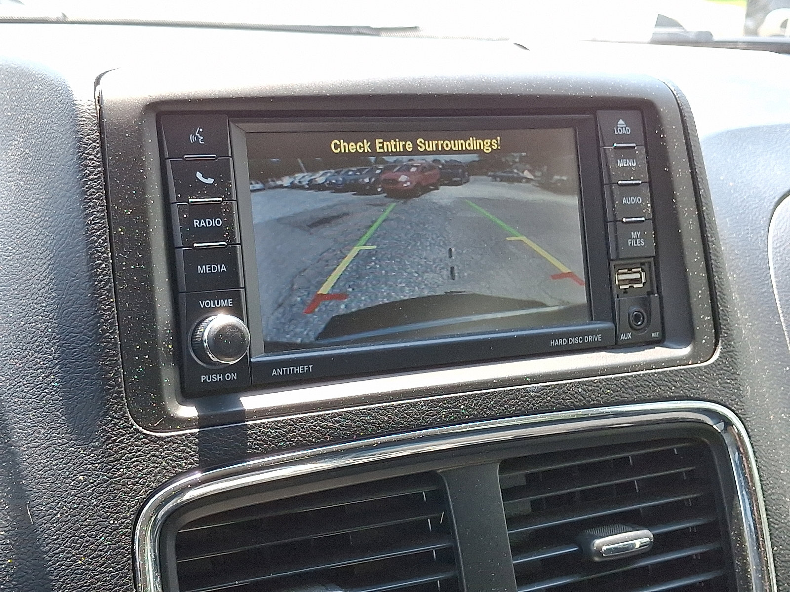 Used 2016 Dodge Grand Caravan SXT image 20