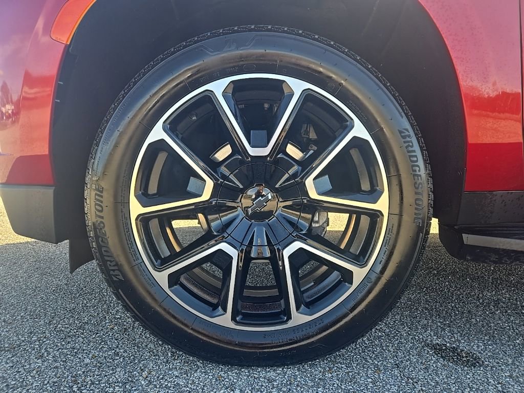 Used 2024 Chevrolet Tahoe RST w/ Luxury Package image 28