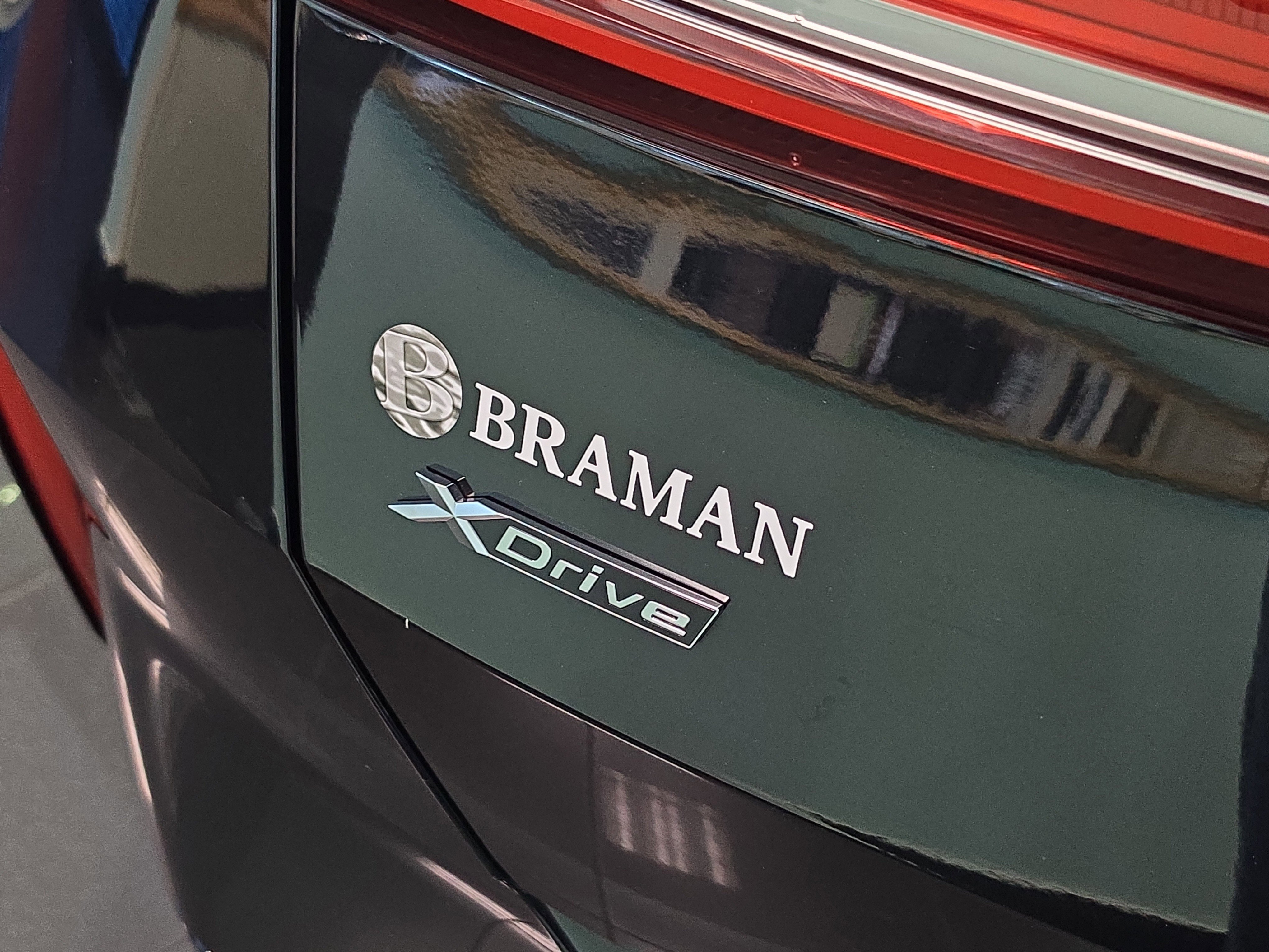 Used 2025 BMW X3 xDrive30i image 8