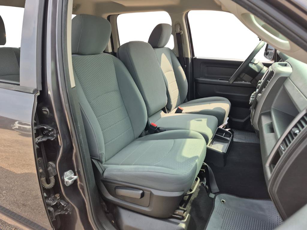 Used 2018 RAM 1500 Tradesman w/ Popular Equipment Group RWD image 29