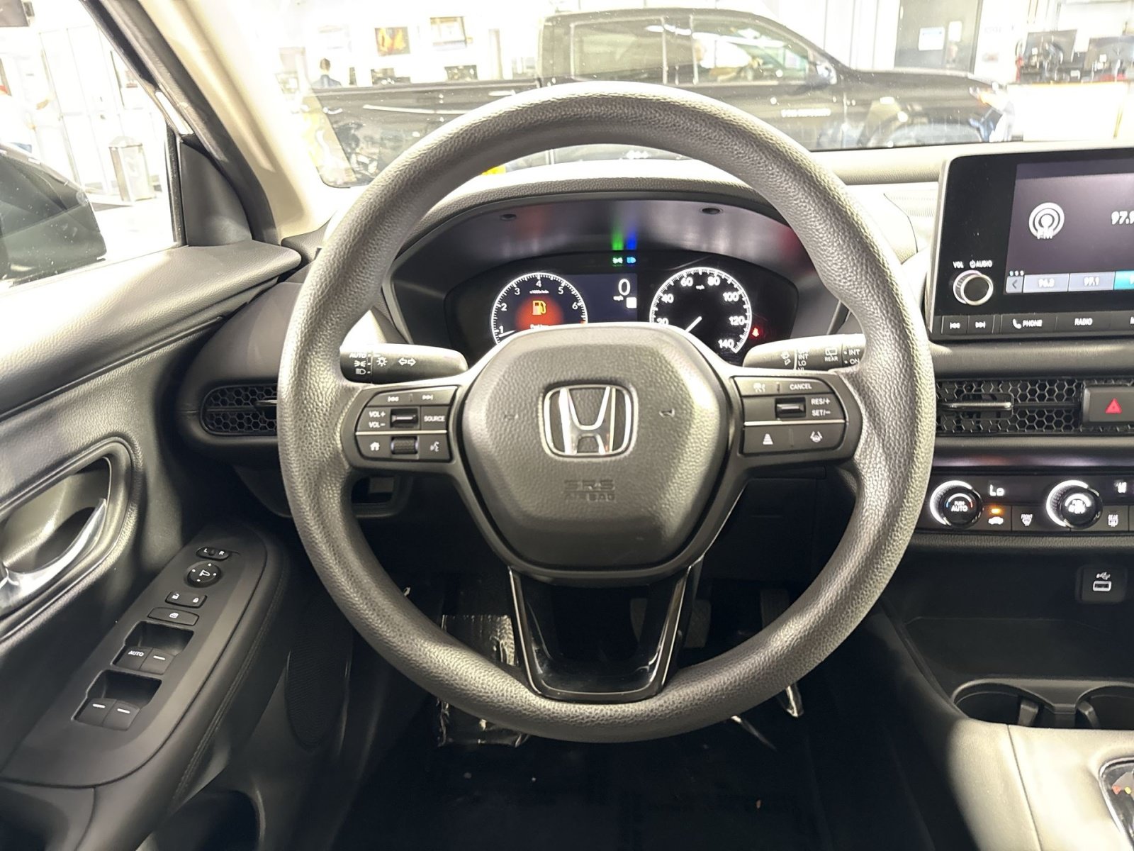 Used 2024 Honda HR-V LX image 17