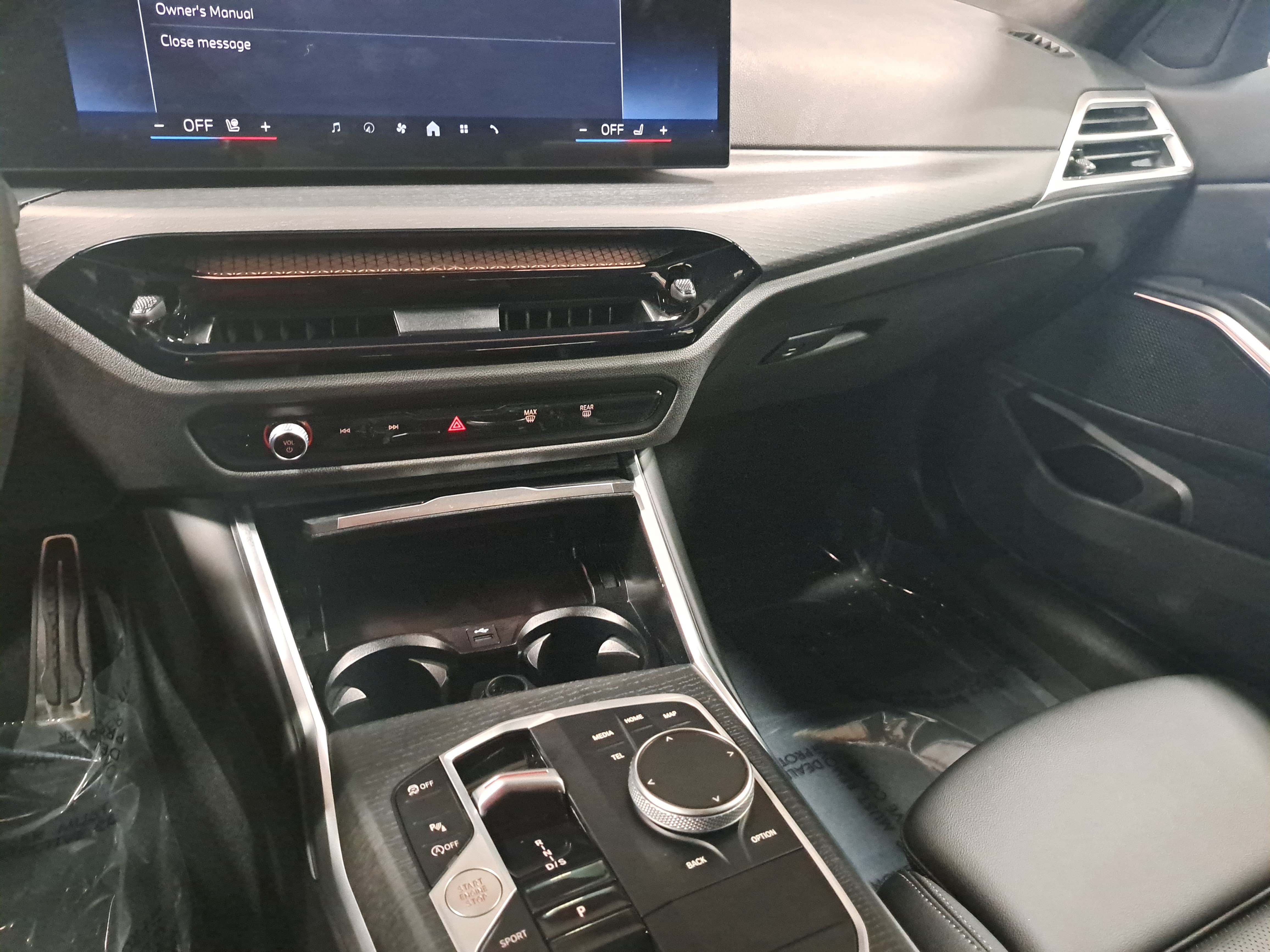 Certified 2026 BMW 330i Sedan w/ M Sport Package RWD image 22